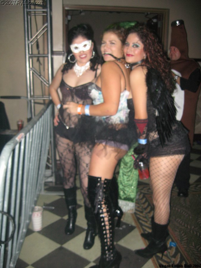 Vegas Fetish Ball Halloween Party Pics img_0376