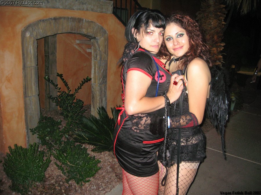 Vegas Fetish Ball Halloween Party Pics img_0465