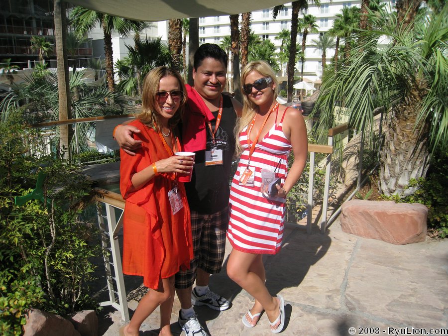 Xbiz Summer Forum - Vegas Pics 2008 img_0030 200 KB