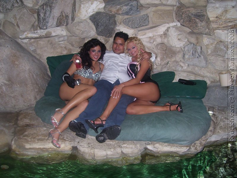 100_0499.JPG Playboy Mansion WebMaster Pajama Party 2006