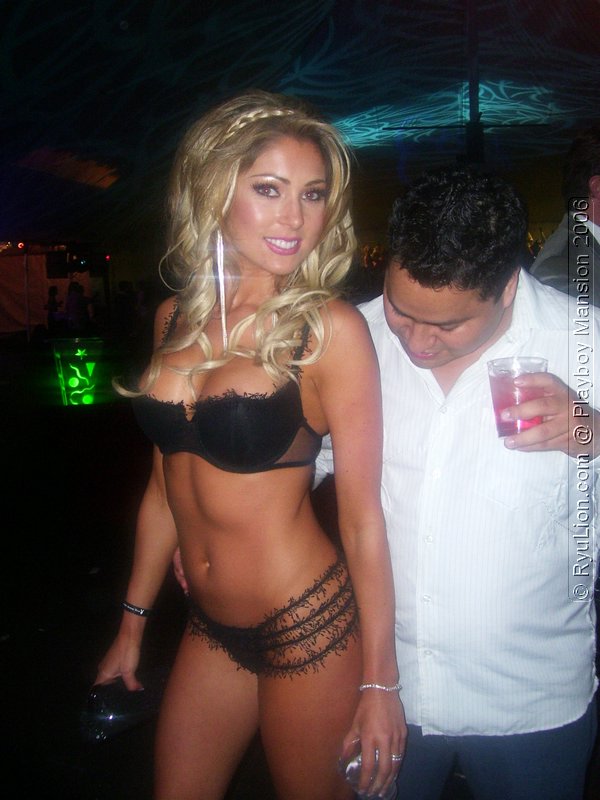 100_0588.JPG Playboy Mansion WebMaster Pajama Party 2006